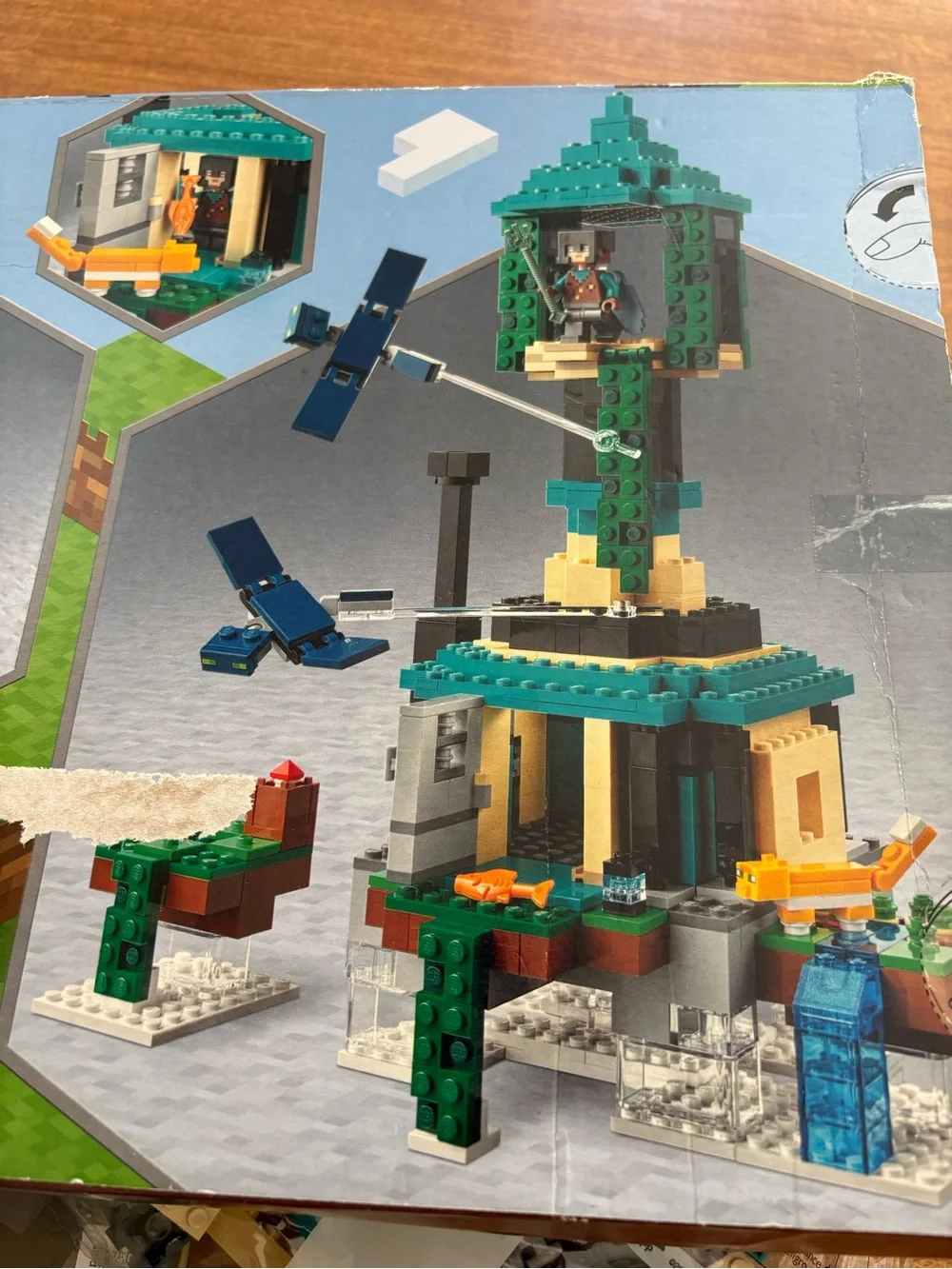 Lego Minecraft Retired 21173 The Sky Tower